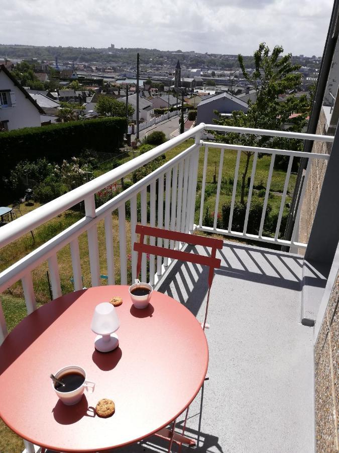 Sur Les Falaises Appartement Dieppe Buitenkant foto